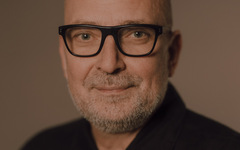 Artysta:  Sławomir Grzymkowski