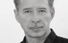 Artysta: Sławomir Głazek