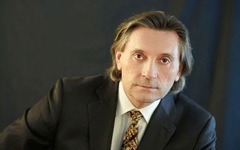 Artysta: ANDRZEJ KOSTRZEWSKI