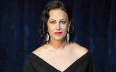 Artysta: BERNADETTA GRABIAS