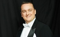 Artysta: DOMINIK SUTOWICZ