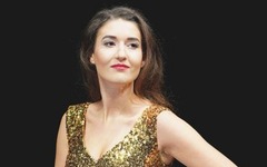 Artysta: HANNA OKOŃSKA