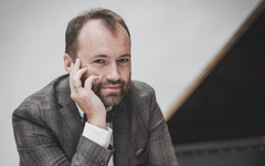 Artysta: Piotr Sałajczyk
