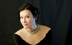 Artysta: JOANNA WOŚ