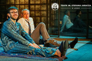 Zdjęcie ze spektaklu KASTA LA VISTA, na zdjęciu Krzysztof Wach i Mariusz Witkowski, fot. Paweł Sulej