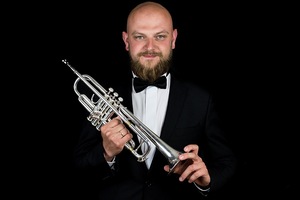 ŻYCIE BOHATERA