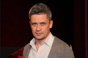SALON POEZJI / PIOTR GRABOWSKI