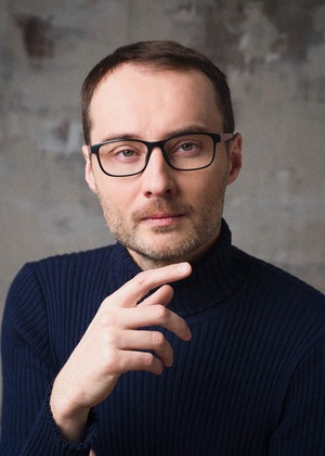 Wakacje z historycznym fortepianem - recital fortepianowy Mariusza Klimsiaka