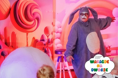 Bilety na wydarzenie - WAKACJE NA DWORZE „Przygoda na farmie” – interaktywny spektakl teatralny / Teatr HoM, Katowice, Tychy, Poznań