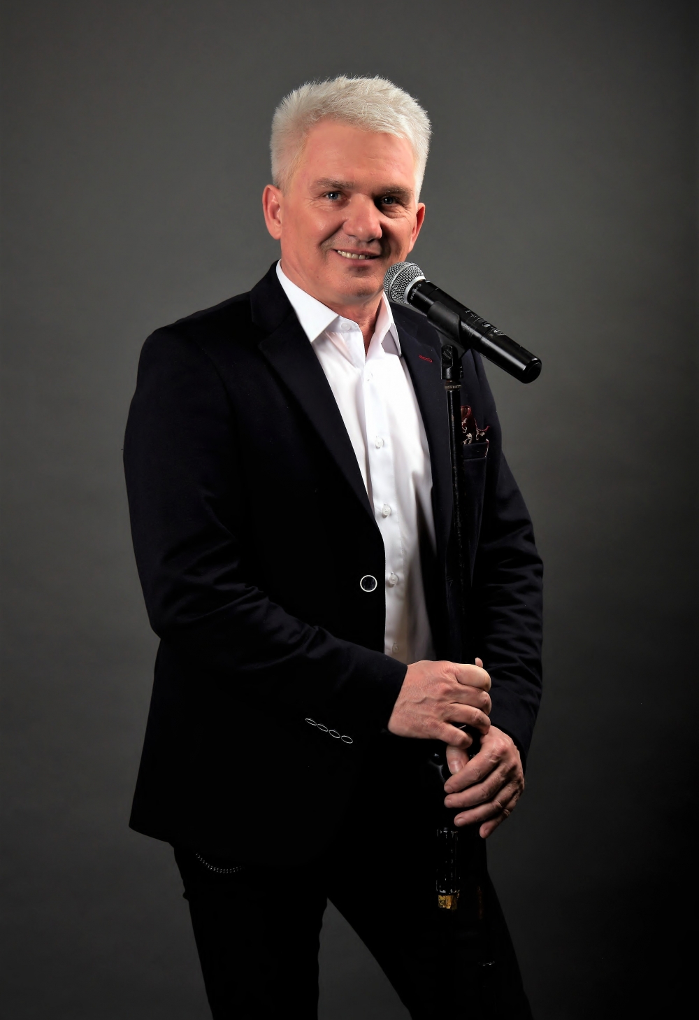 https://image.bilety24.pl/original/dealer-default/1245/krzysztof-koniarek-nr.jpg