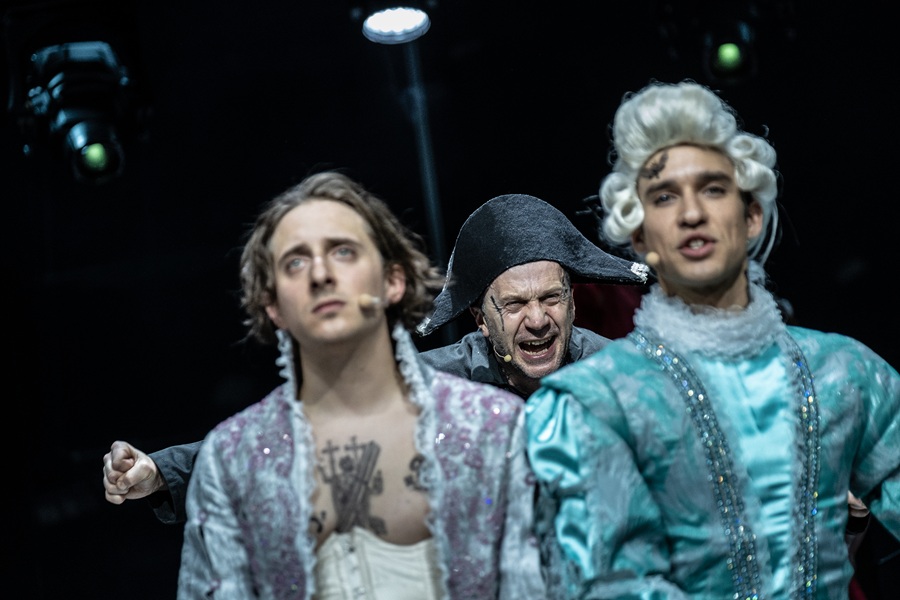 Marat/Sade — Wrocławski Teatr Współczesny im. M. i E. Wiercińskich – Scena Duża, Wrocław
