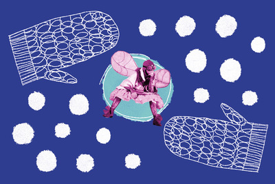 Na granatowym tle w centralnej części błękitne koło z grafiką człowieka w stroju muchy. Dookoła białe kulki różnej wielkości. W narożnikach lewym górnym oraz prawym dolnym rysunek jednopalczastej rękawicy.