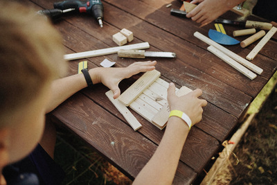 Slider - Wydarzenie: Ręczna robota: warsztat konstruowania i pracy z drewnem