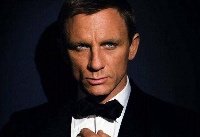 Daniel Craig