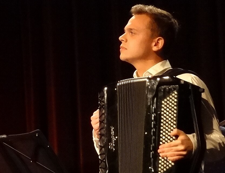 Łukasz Brzezina